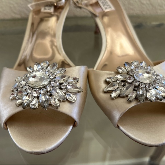 Badgley Mischka Women's Sandal, Size 9 M US, MP4106, Sainte Ivrsat, Brid… - Picture 6 of 10